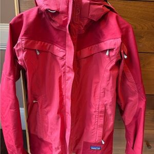 Patagonia Women's Vibrant Red Ski Jacket